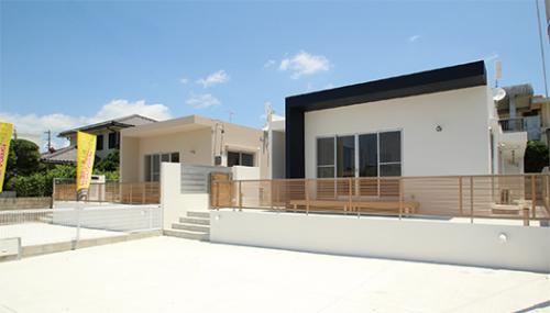 アンビシャスタウン名護大東