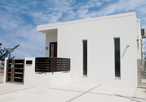 アンビシャスタウン沖縄市松本