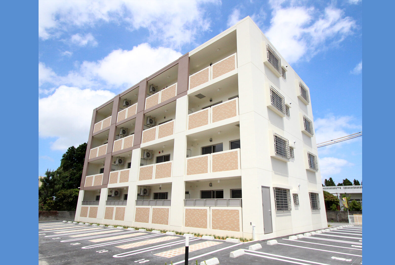 Ambitious【ディア・シャルム】